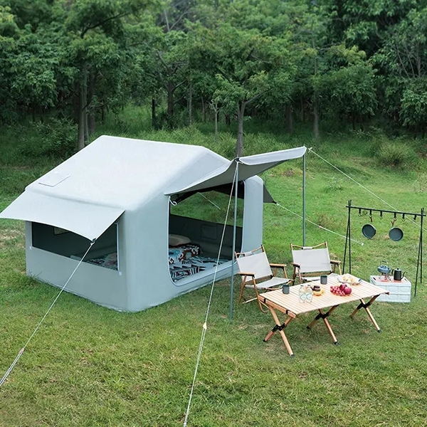 Camping tent